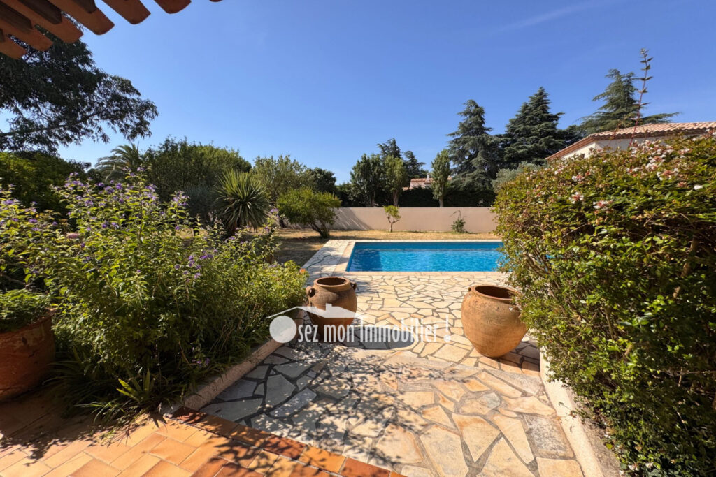 vente villa 7 Pièce(s) – 7 pièces – 5 chambres – 270.00 m²