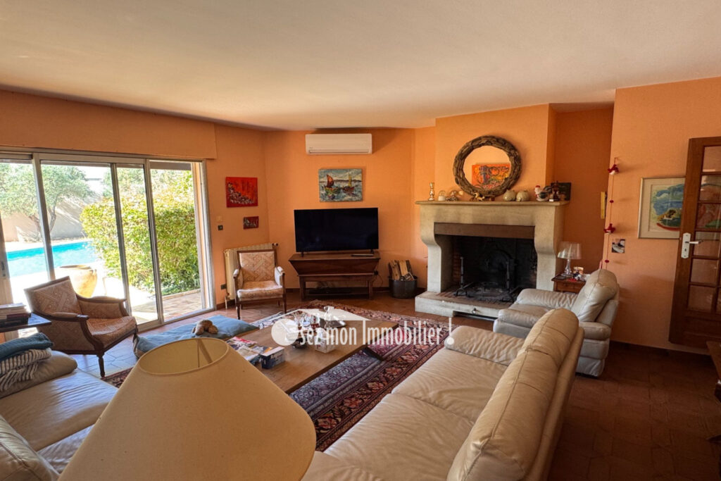 vente villa 7 Pièce(s) – 7 pièces – 5 chambres – 270.00 m²