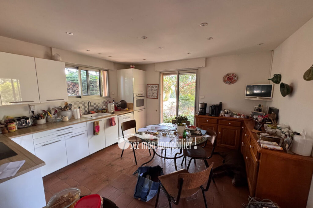 vente villa 7 Pièce(s) – 7 pièces – 5 chambres – 270.00 m²