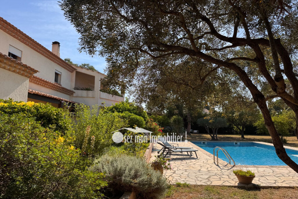 vente villa 7 Pièce(s) – 7 pièces – 5 chambres – 270.00 m²