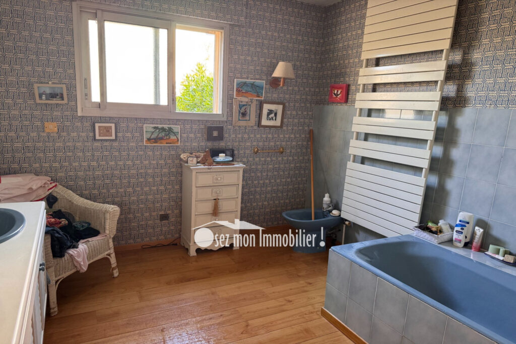 vente villa 7 Pièce(s) – 7 pièces – 5 chambres – 270.00 m²