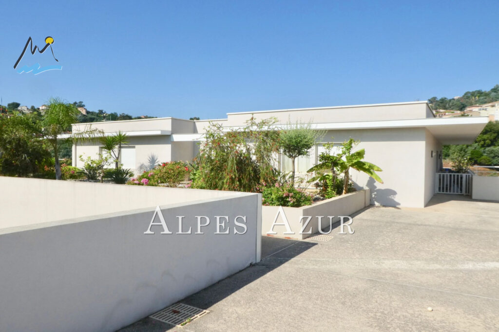 A VENDRE BEAU STUDIO de 29 m2 avec TERRASSE et grand BOX  RÉSI – 1 pièce – NR chambres – 29.25 m²