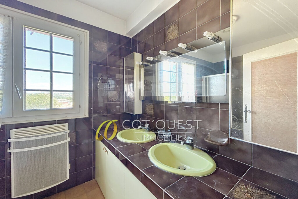 vente maison 5 Pièce(s) – 5 pièces – 4 chambres – 148.52 m²