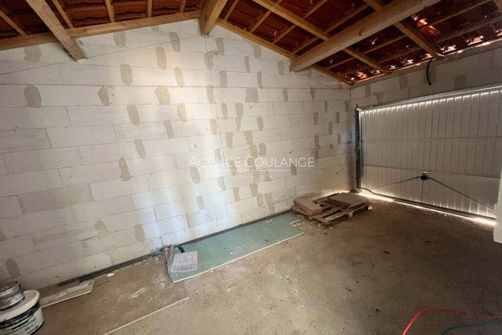 vente villa contemporaine 5 Pièce(s) – 5 pièces – 4 chambres – 100.00 m²