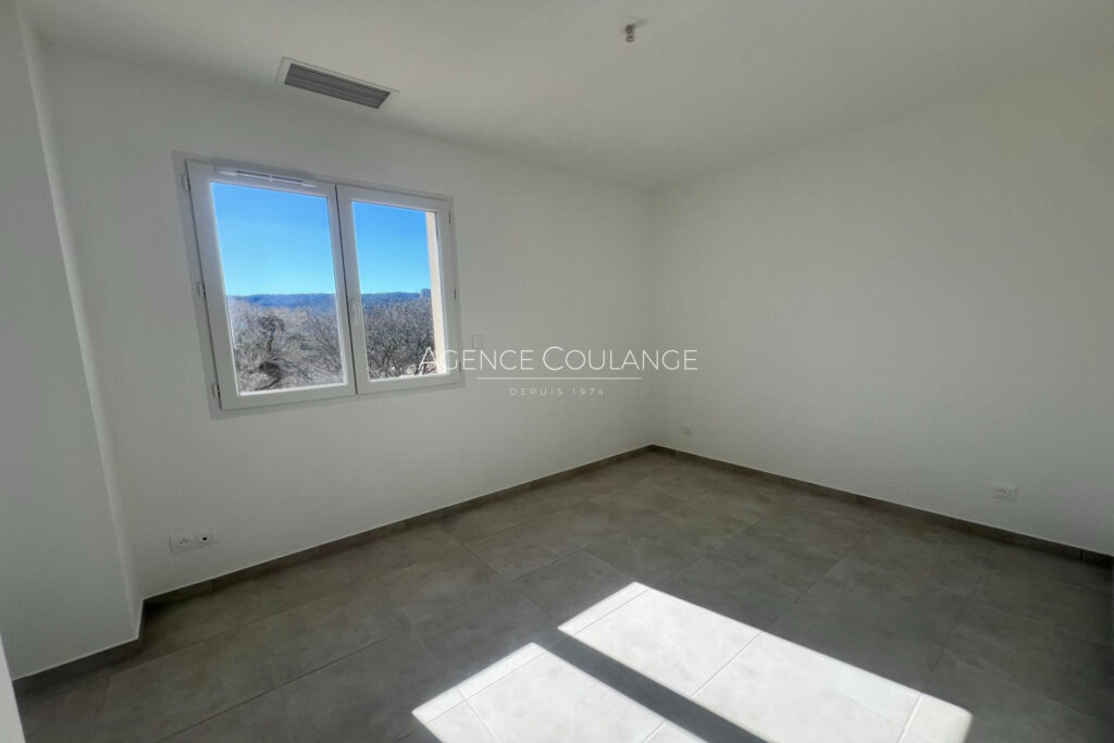 vente villa contemporaine 5 Pièce(s) – 5 pièces – 4 chambres – 100.00 m²