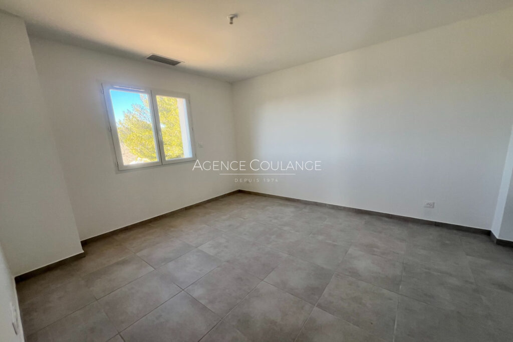 vente villa contemporaine 5 Pièce(s) – 5 pièces – 4 chambres – 100.00 m²