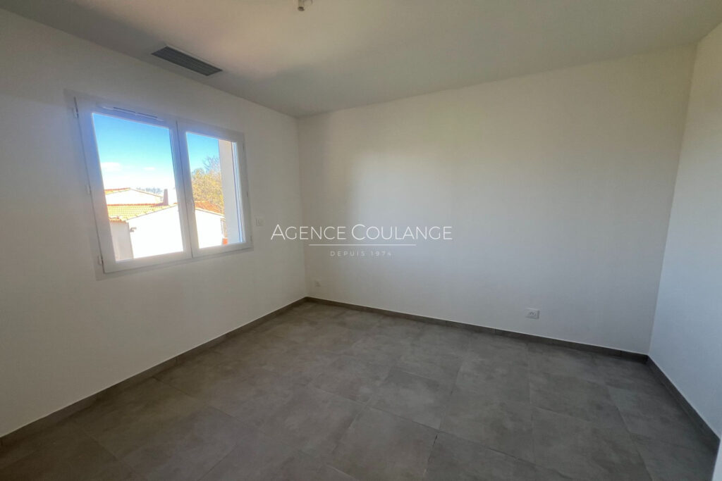 vente villa contemporaine 5 Pièce(s) – 5 pièces – 4 chambres – 100.00 m²