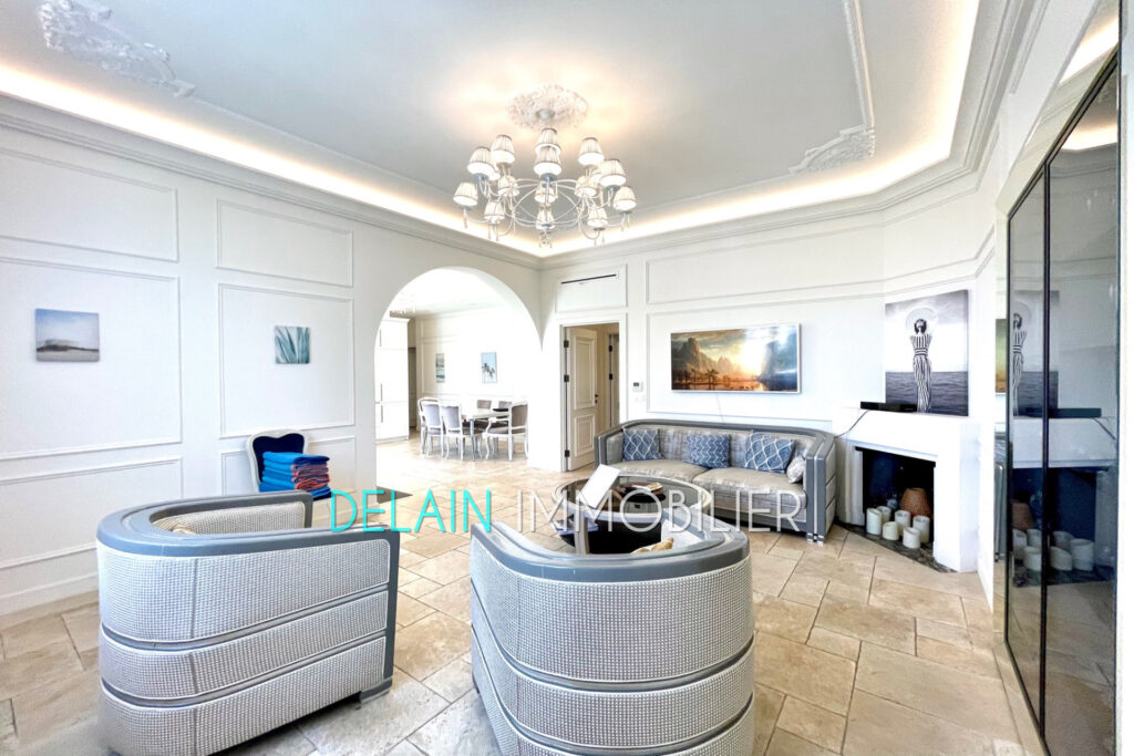 vente villa 11 Pièce(s) – 11 pièces – 9 chambres – 220.00 m²