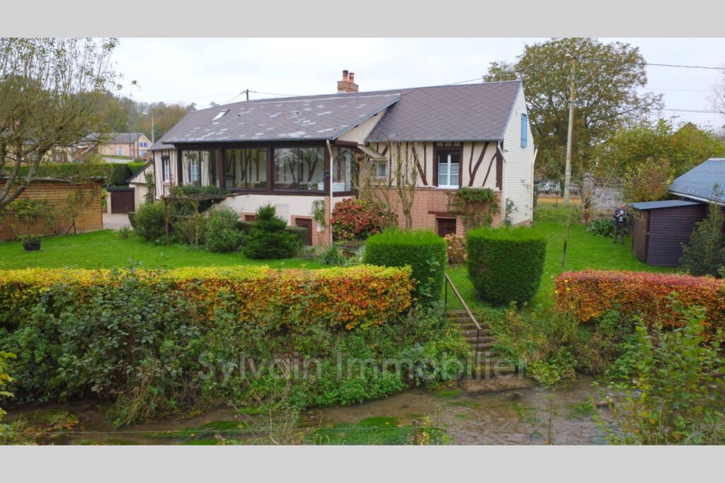 vente maison 6 Pièce(s) – 6 pièces – 4 chambres – 4  – 133.07 m²