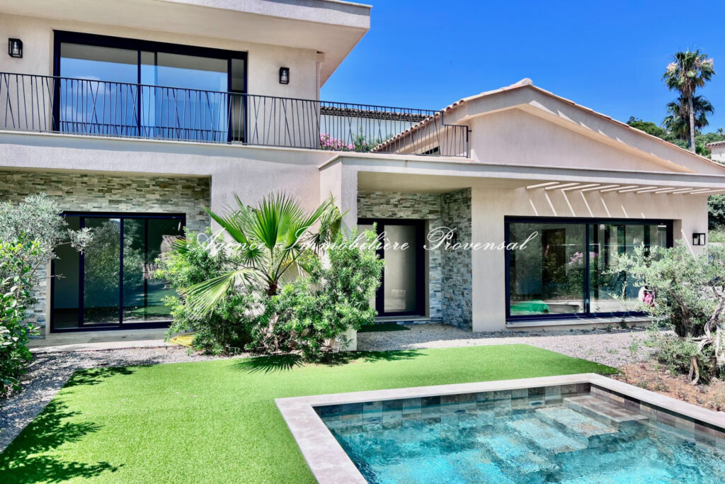 vente villa 5 Pièce(s) – 5 pièces – 4 chambres – 125.90 m²