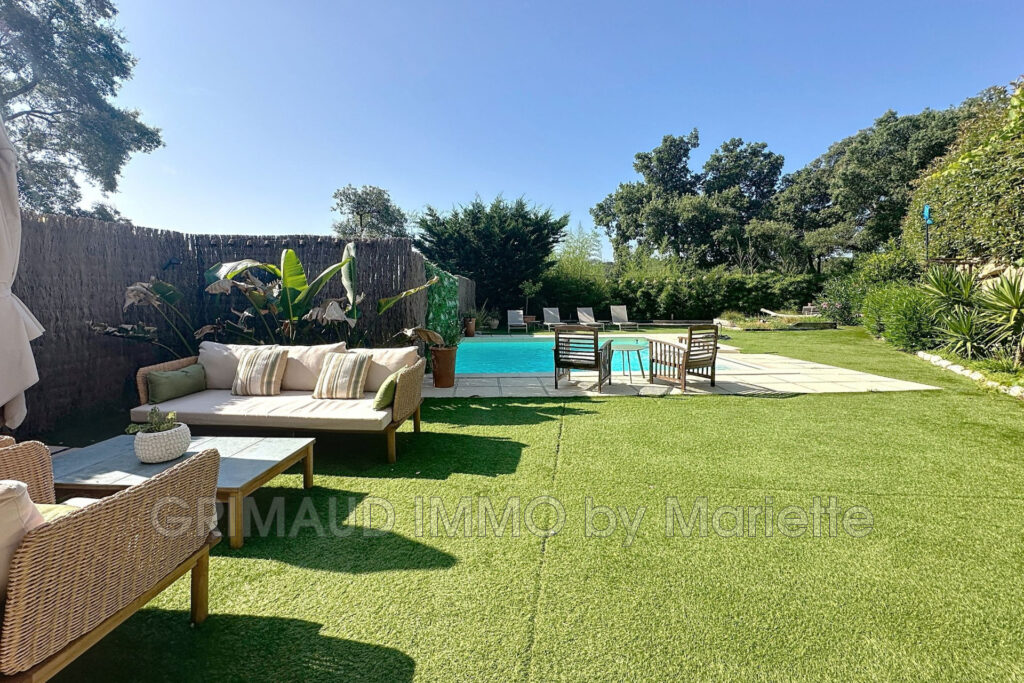 Maison avec piscine et jardin privé  3 chambres, belles prest – 4 pièces – 3 chambres – 78.60 m²