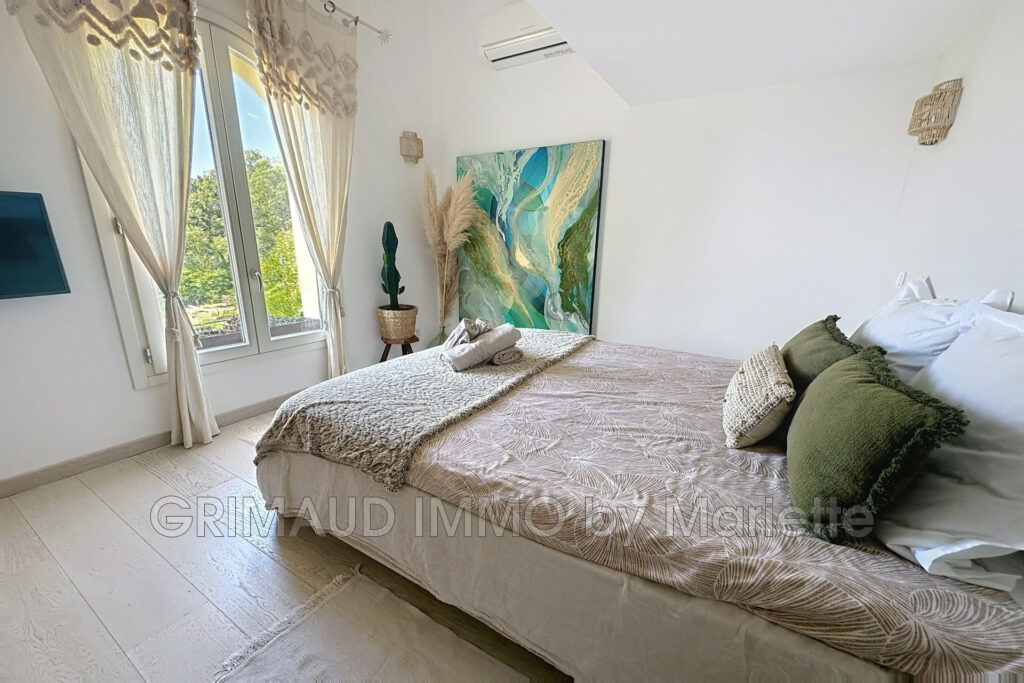 Maison avec piscine et jardin privé  3 chambres, belles prest – 4 pièces – 3 chambres – 78.60 m²