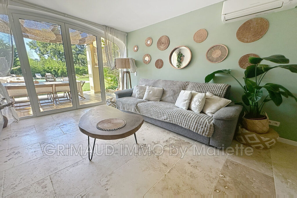 Maison avec piscine et jardin privé  3 chambres, belles prest – 4 pièces – 3 chambres – 78.60 m²