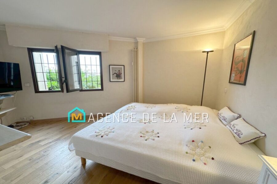 Appartement à vendre à Mandelieu-la-napoule — Vue parc — photo 4