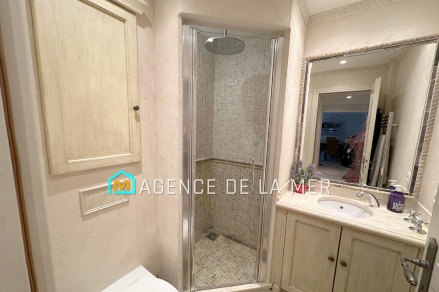 Appartement à vendre à Mandelieu-la-napoule — Vue parc — photo 11