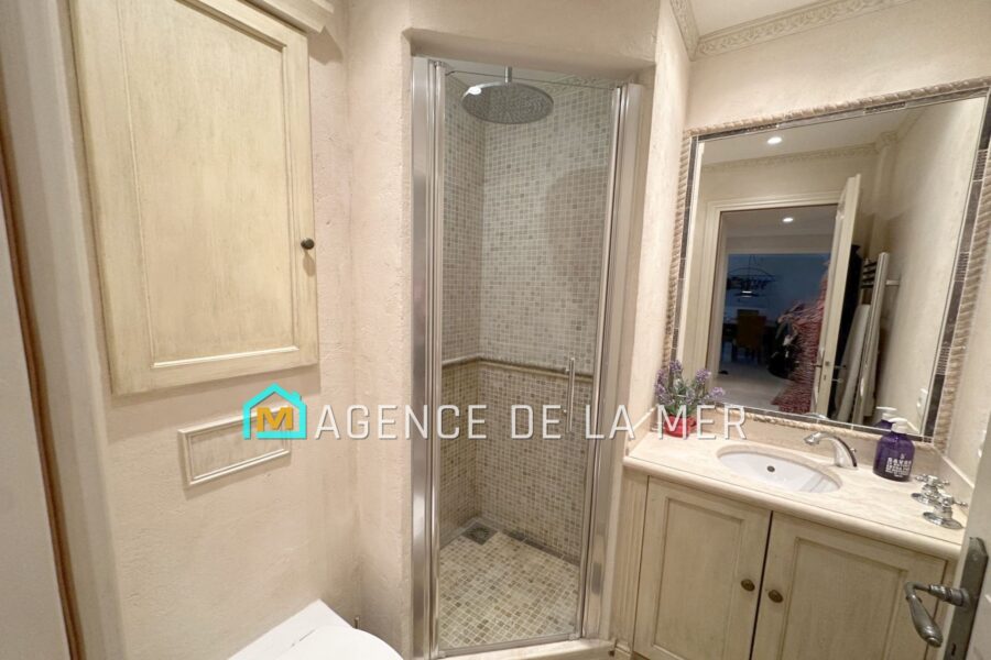 Appartement à vendre à Mandelieu-la-napoule