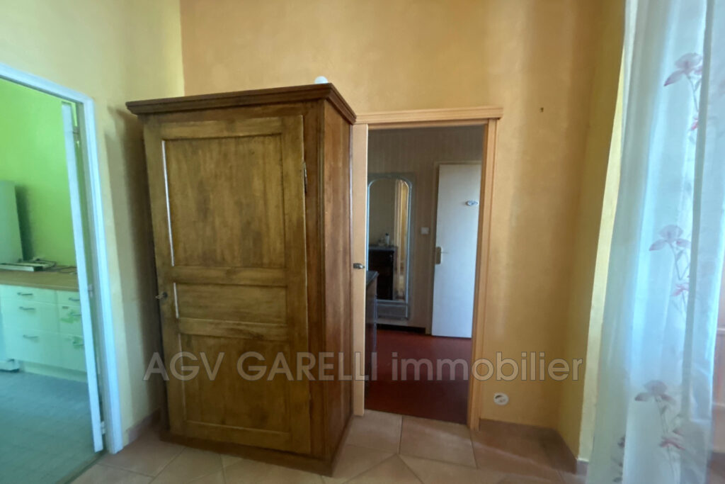 vente appartement – NR pièces – 2 chambres – 70.17 m²