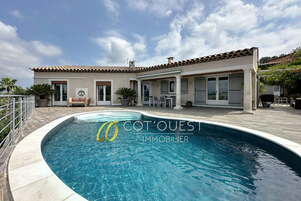 vente maison 6 Pièce(s) – 6 pièces – 4 chambres – 226.00 m²