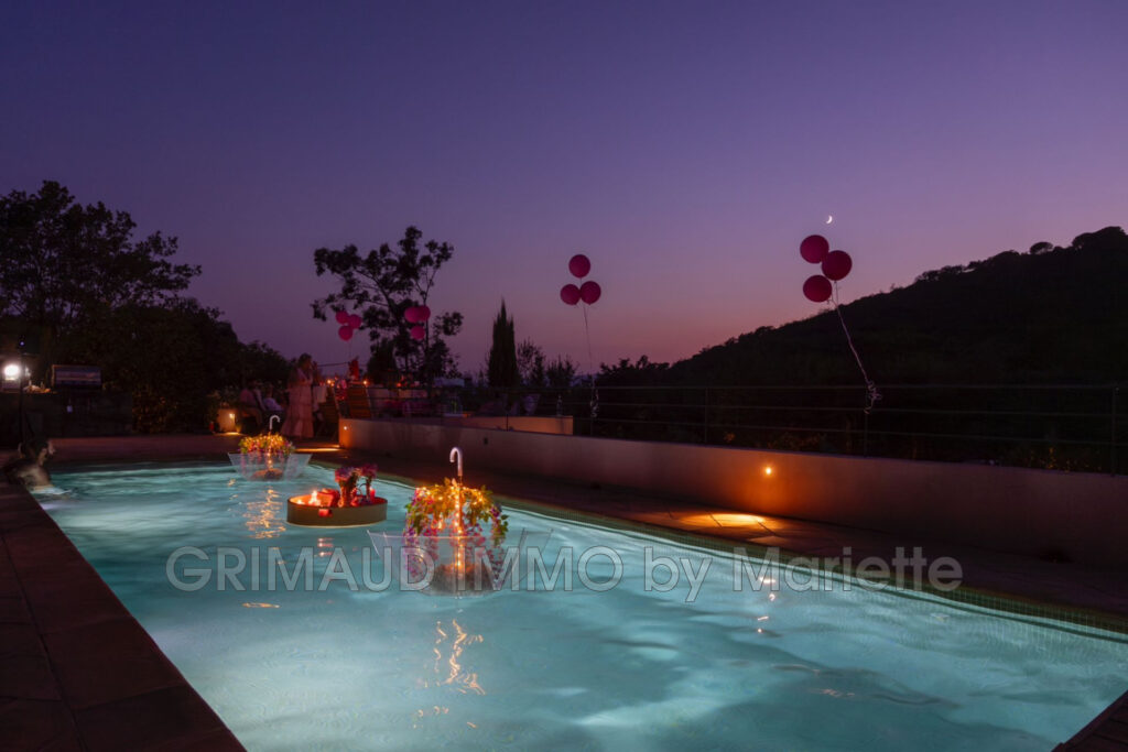 belle proprieté avec vue degagée, piscine et 2 appartements in – 10 pièces – 7 chambres – 280.00 m²