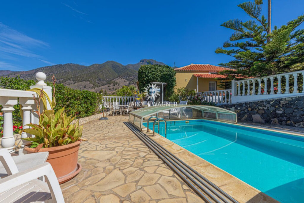 vente villa 3 Pièce(s) – 3 pièces – 2 chambres – 104.00 m²