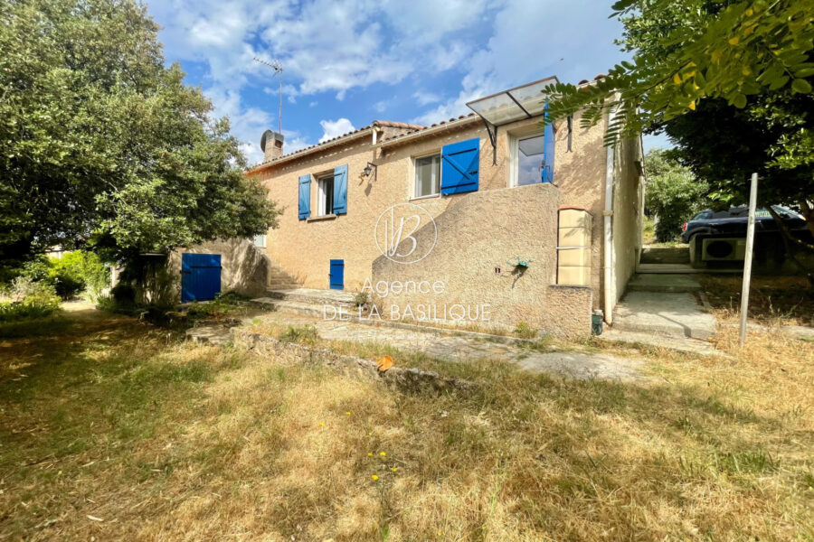 Maison à vendre à Saint-maximin-la-sainte-baume