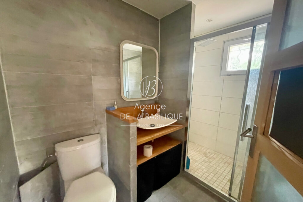 vente  4 Pièce(s) – 4 pièces – 3 chambres – 127.00 m²