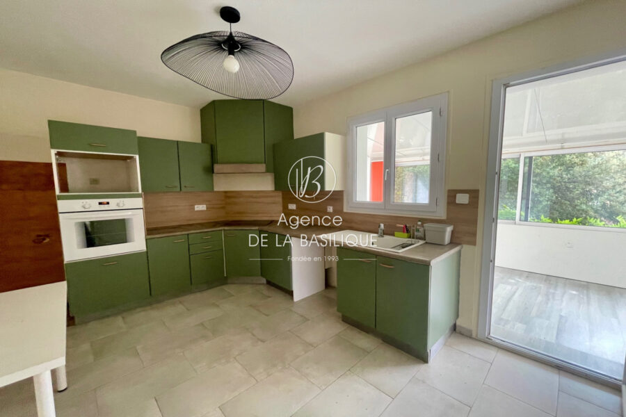 Maison à vendre à Saint-maximin-la-sainte-baume