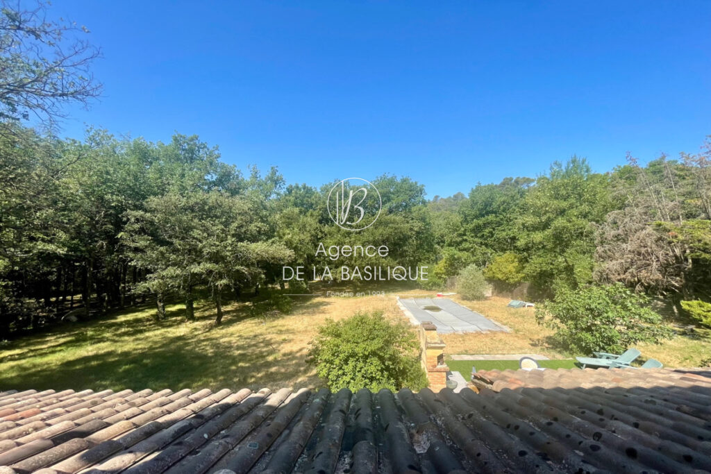 vente villa 5 Pièce(s) – 5 pièces – 4 chambres – 130.00 m²