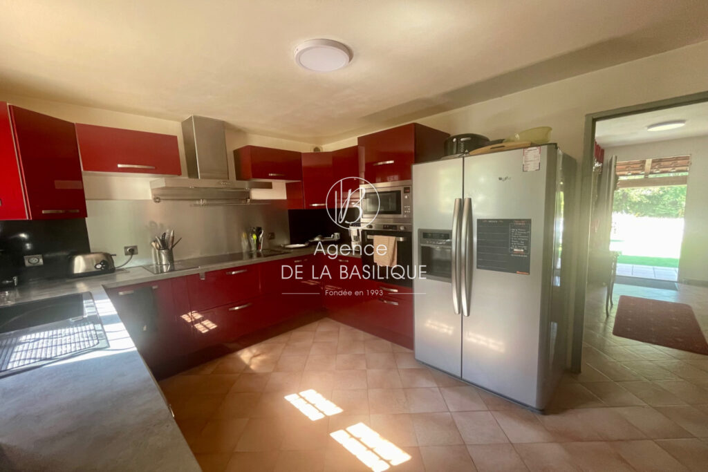 vente villa 5 Pièce(s) – 5 pièces – 4 chambres – 130.00 m²