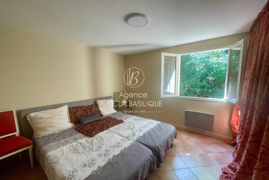 vente villa 5 Pièce(s) – 5 pièces – 4 chambres – 130.00 m²