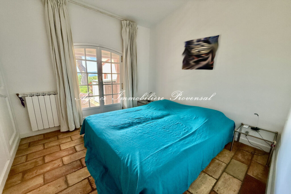 vente villa provençale 7 Pièce(s) – 7 pièces – 5 chambres – 200.00 m²