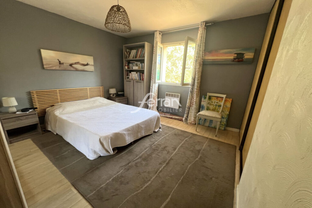 A Trans-en-Provence, maison 140 m2 avec piscine et garage. – 5 pièces – 3 chambres – 130.00 m²