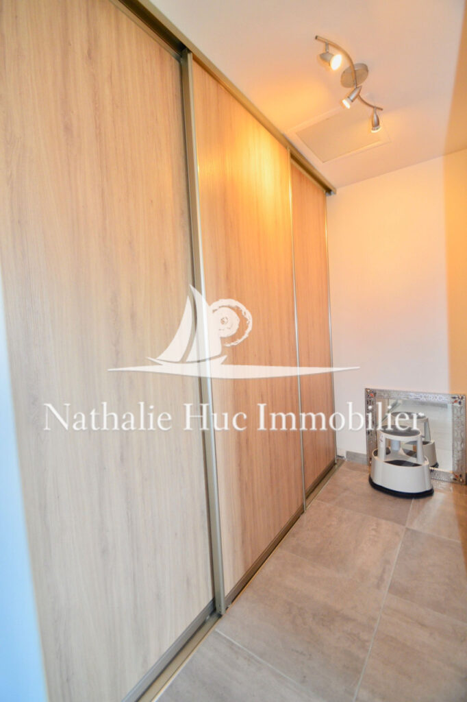 vente maison 4 Pièce(s) – 4 pièces – 3 chambres – 131.20 m²