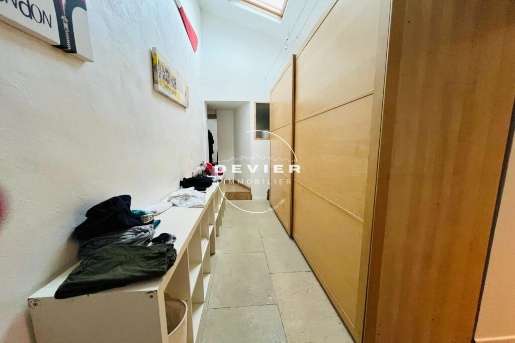 vente maison de caractère 8 Pièce(s) – 8 pièces – 5 chambres – 196.00 m²