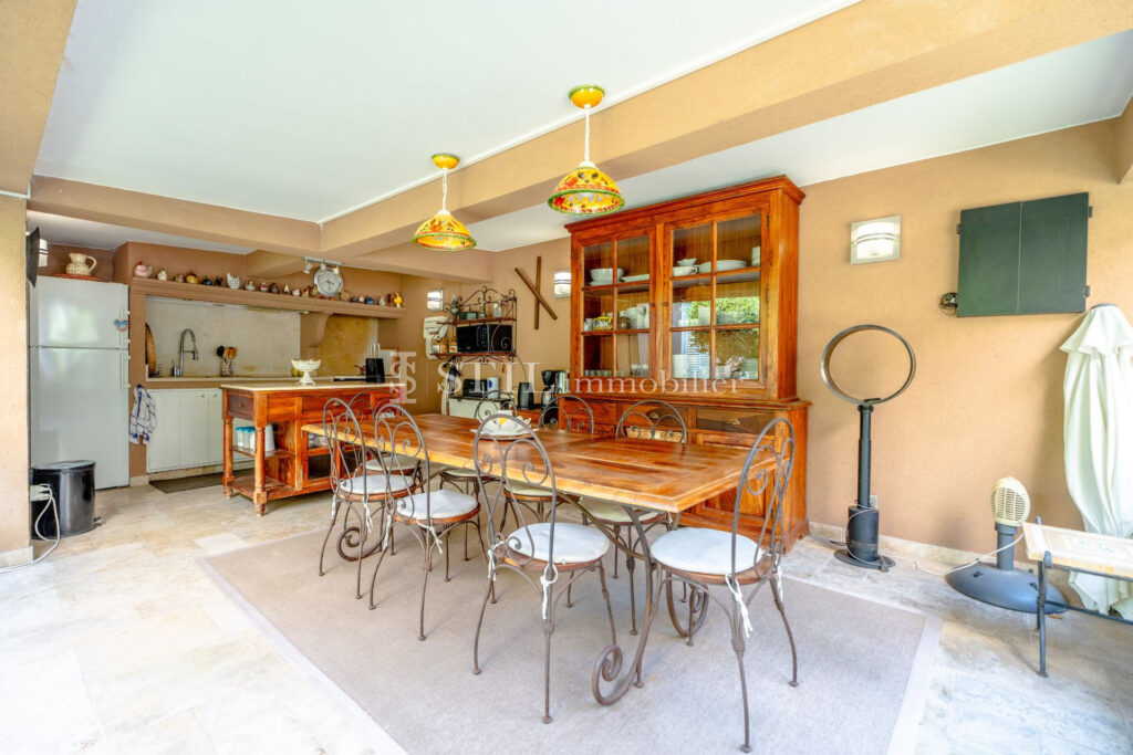 vente villa 5 Pièce(s) – 5 pièces – 4 chambres – 118.00 m²