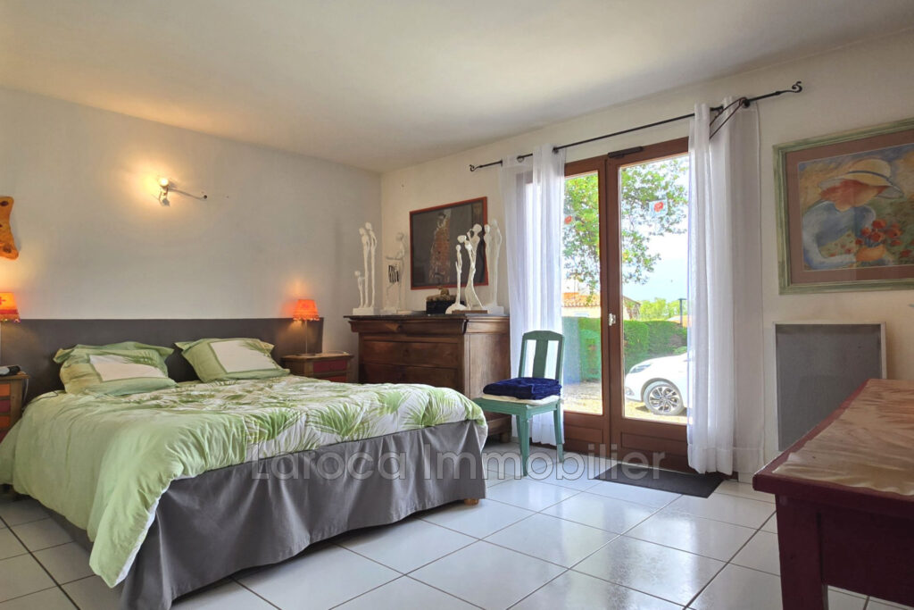 Achat villa à Laroque des Albères – 5 pièces – 3 chambres – 124.00 m²