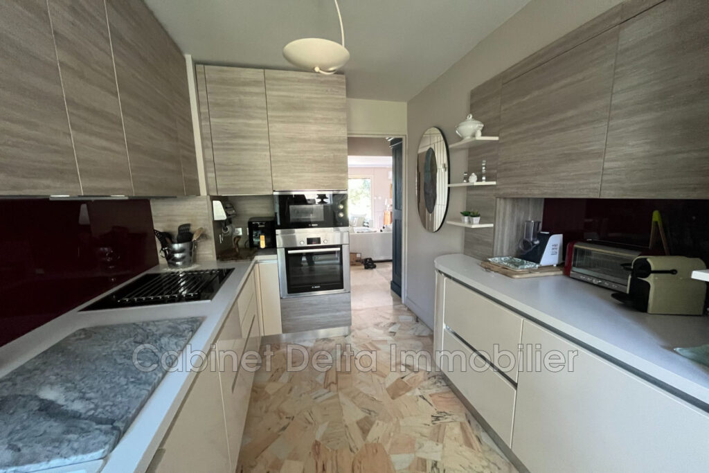 SANARY (ref 610) – T3 Portissol 4 couchages  – 3 pièces – 2 chambres – 82.00 m²