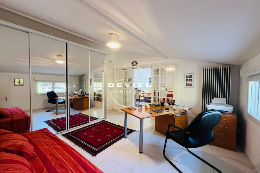 vente maison 4 Pièce(s) – 4 pièces – 3 chambres – 189.00 m²