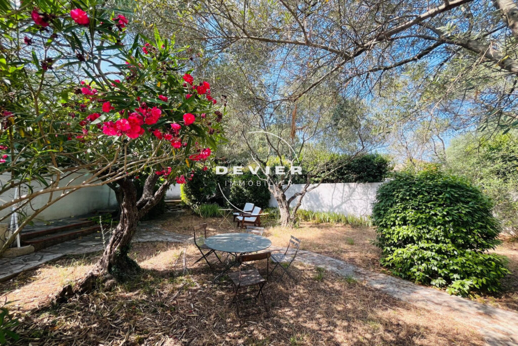 vente maison 4 Pièce(s) – 4 pièces – 3 chambres – 189.00 m²