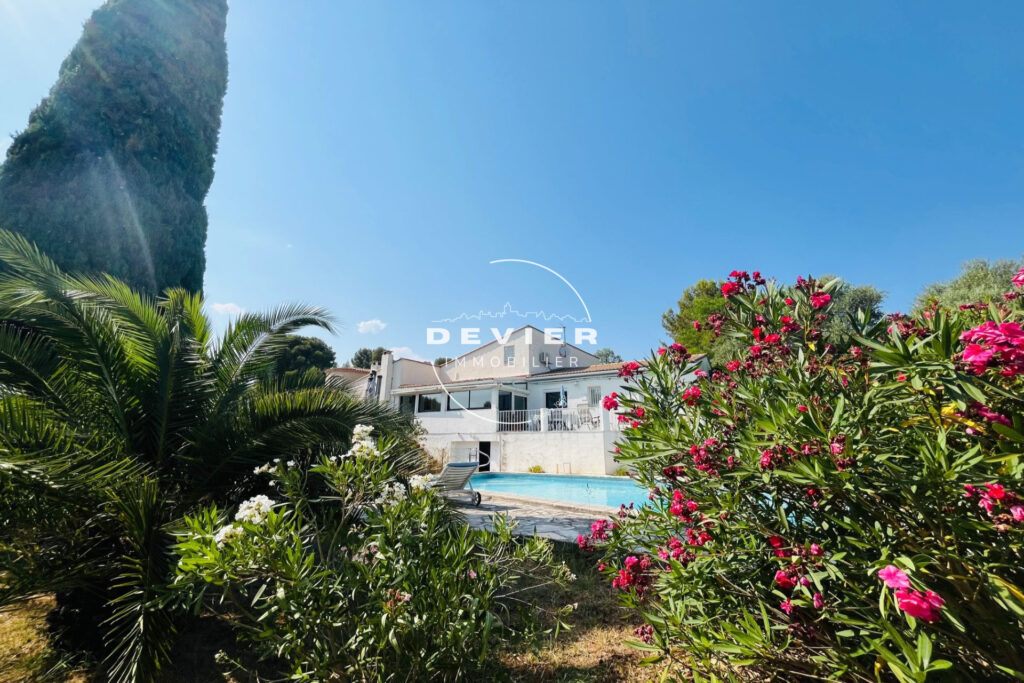 vente maison 4 Pièce(s) – 4 pièces – 3 chambres – 189.00 m²