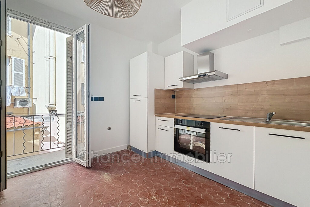 vente maison de ville 6 Pièce(s) – 6 pièces – 6 chambres – 221.36 m²