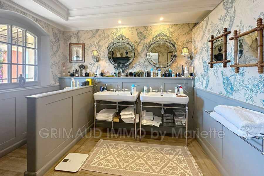 Maison à vendre à La garde-freinet