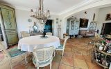 vente villa – NR pièces – 4 chambres – 300.00 m²