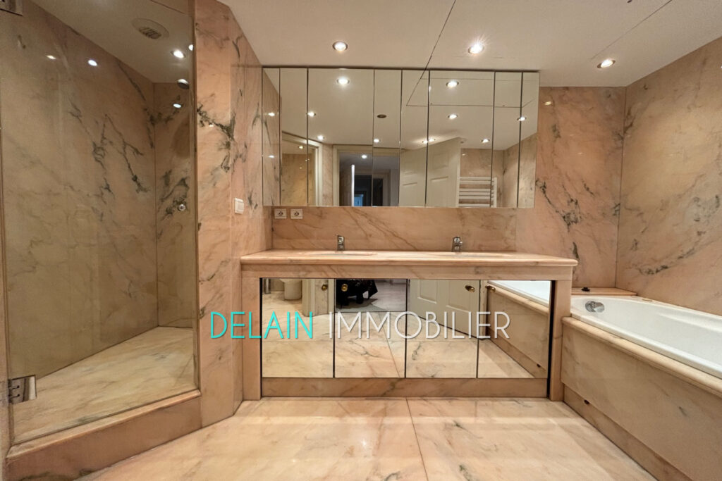 vente appartement 4 Pièce(s) – 4 pièces – 3 chambres – 156.59 m²