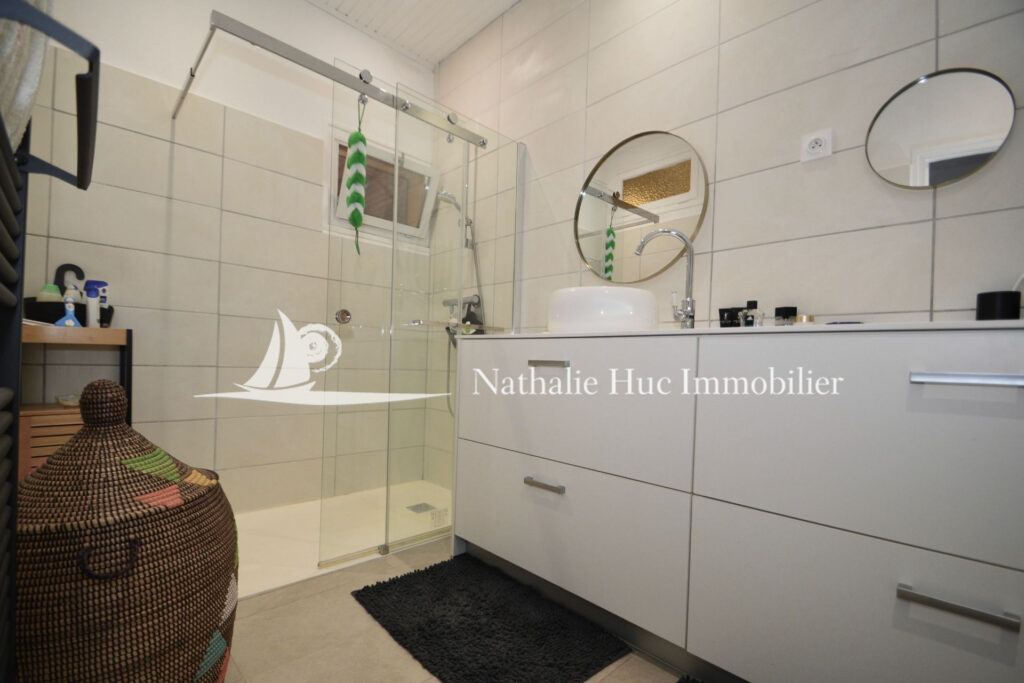 vente maison 4 Pièce(s) – 4 pièces – 3 chambres – 160.00 m²