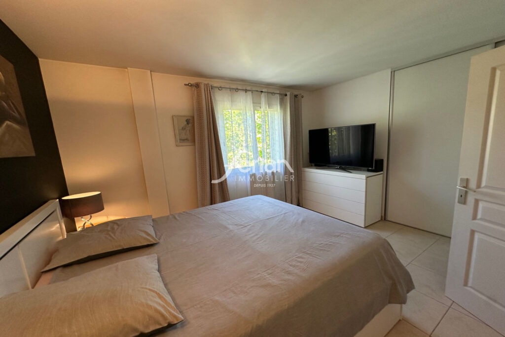 vente appartement 4 Pièce(s) – 4 pièces – 3 chambres – 150.00 m²