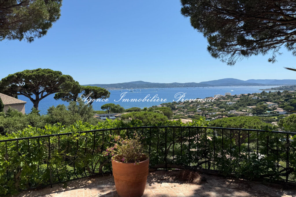 vente villa 7 Pièce(s) – 7 pièces – 5 chambres – 230.00 m²