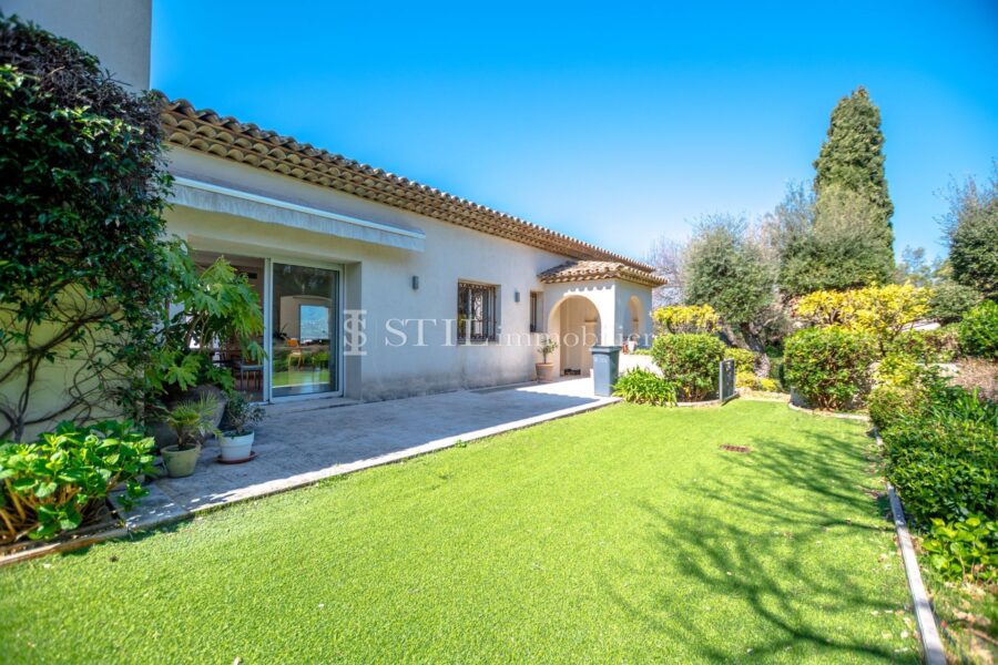 Maison à louer à Sainte-Maxime