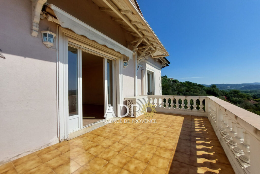 vente appartement 4 Pièce(s) – 4 pièces – 3 chambres – 98.54 m²