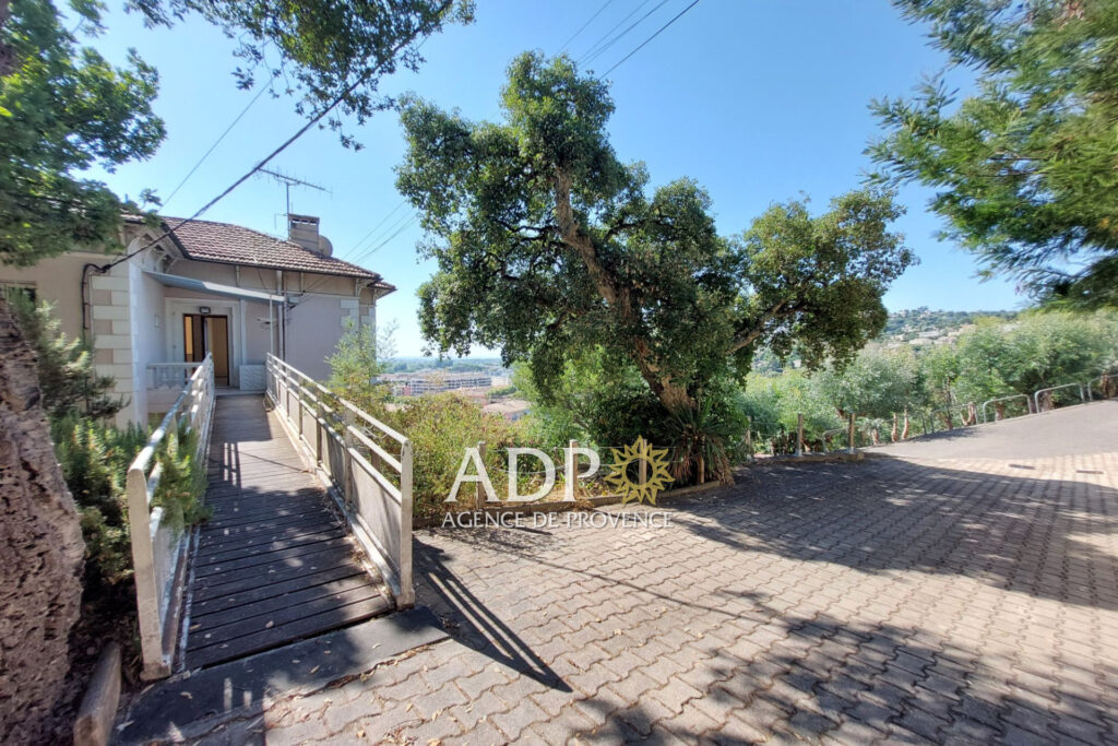 vente appartement 4 Pièce(s) – 4 pièces – 3 chambres – 98.54 m²